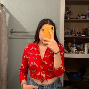 BUTTERFLY BLOUSE 🦋